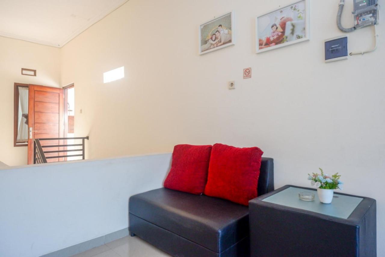 Reddoorz At Mahameru Residence Yogyakarta Kejayan Exteriér fotografie