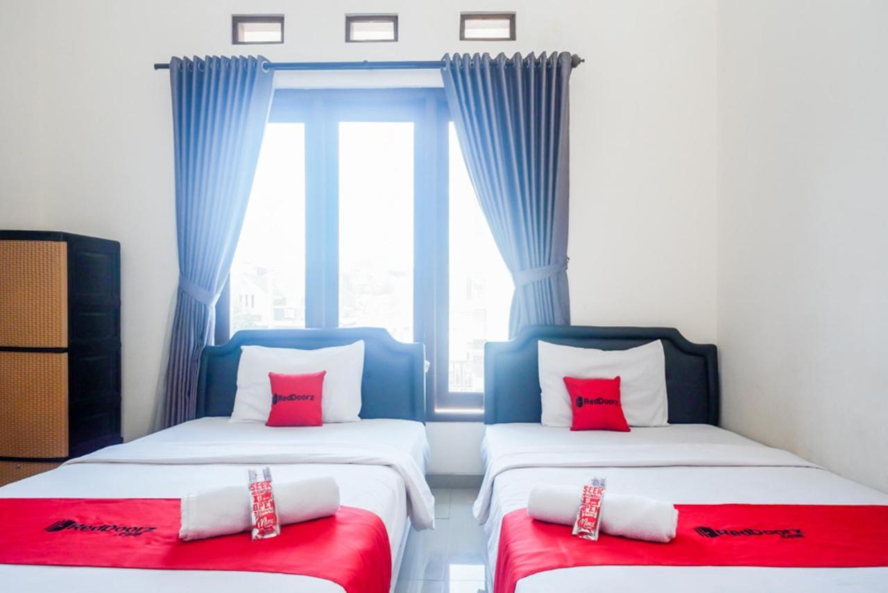 Reddoorz At Mahameru Residence Yogyakarta Kejayan Exteriér fotografie